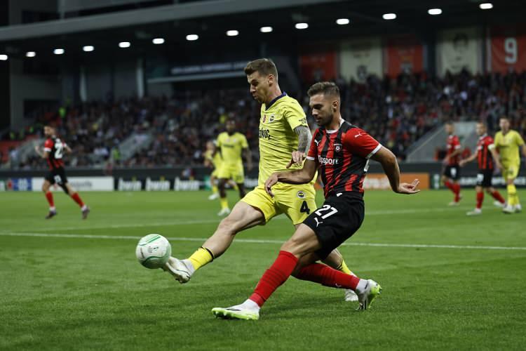 <p>Konferans Ligi H Grubu'nda yer alan Fenerbahçe ise sahasında Spartak Trnava'yı misafir edecek.</p>
