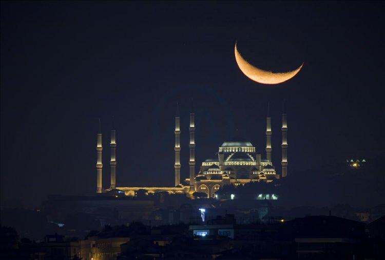 <p>Açıklanan verilerde en az caminin bulunduğu illere de yer verildi. </p>