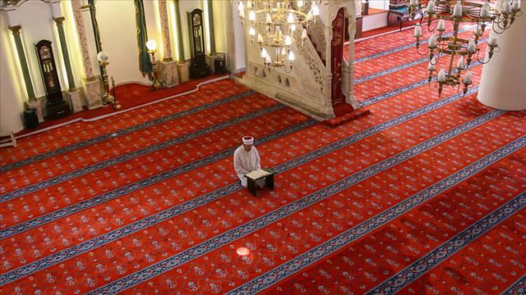 <p>İzmir</p>

<p>1920</p>
