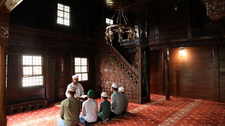 <p>Gaziantep<br />
<br />
1083</p>
