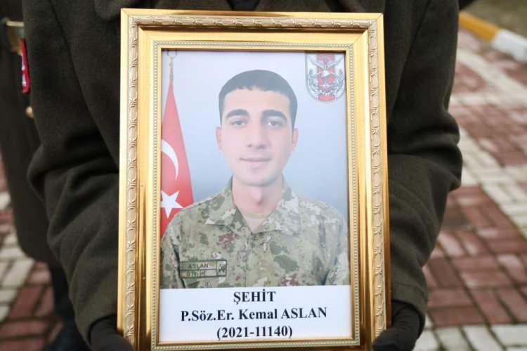<p>PİYADE SÖZLEŞMELİ ER KEMAL ASLAN</p>