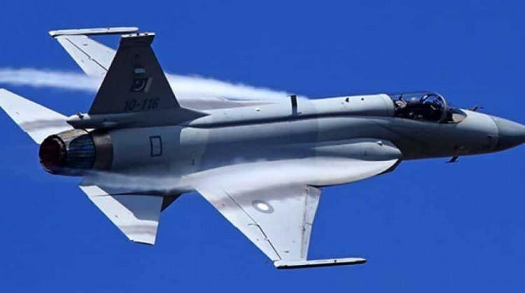 <p>Ankara'nın Çin-Pakistan yapımı JF-17 'Thunder'ı tercih edip edemeyeceğini zaman gösterecek.</p>

<p> </p>

<p>Türkiye'nin birkaç yıl içinde teknolojik açıdan daha gelişmiş bir savaş filosuna sahip olması bekleniyor.</p>
