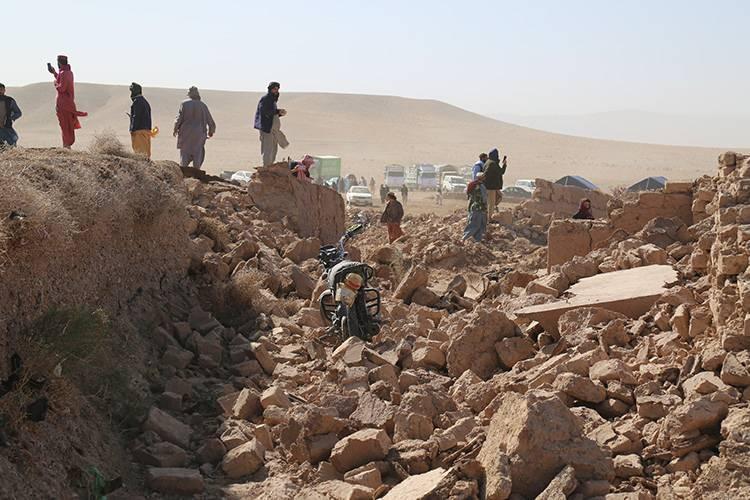<p>Öte yandan Afganistan'ın Hindikuş bölgesinde 21 Mart'ta 6,5 büyüklüğünde deprem meydana geldi. Pakistan'da da hissedilen depremde toplam 21 kişi hayatını kaybetti. Bu deprem, "2023'ün en ölümcül 5. depremi" olarak kayıtlara geçti.</p>