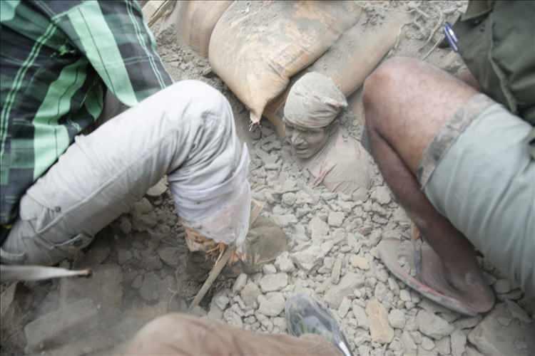 <p><span style="color:#FF0000"><strong>2023'ün en ölümcül 4. depremi Nepal'de</strong></span></p>