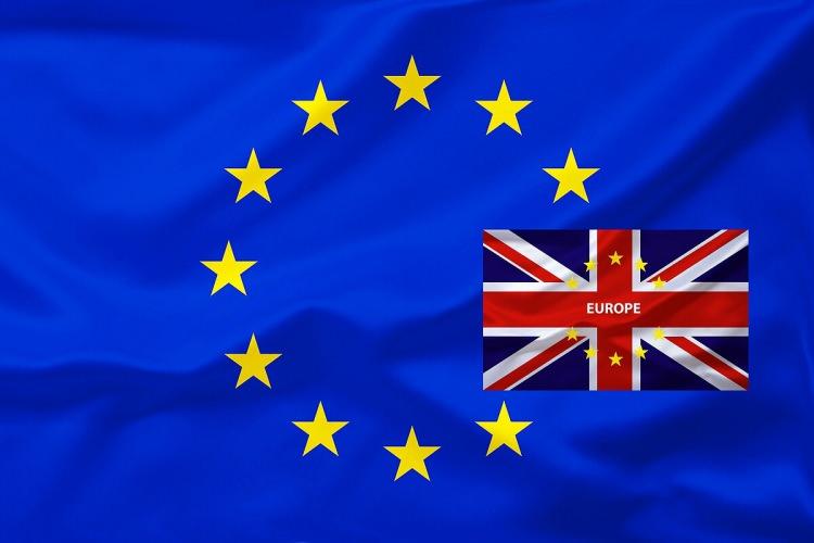 <p>Brexit'ten önce, AB ve Birleşik Krallık vatandaşları vizeye ihtiyaç duymadan herhangi bir AB ülkesinde yaşama, çalışma veya eğitim alma özgürlüğüne sahipti. Ancak bu serbest dolaşım 1 Ocak 2021'de Birleşik Krallık'ın AB'den ayrılmasıyla sona erdi.</p>
