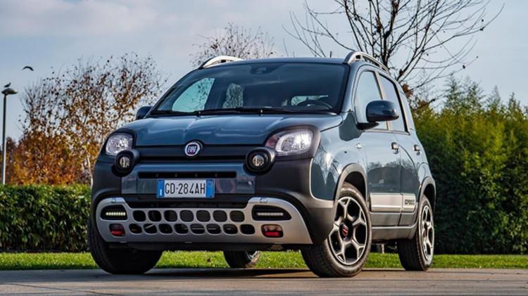 <p><strong>3. Fiat Panda - 792 bin 900 TL</strong></p>

<p> </p>

