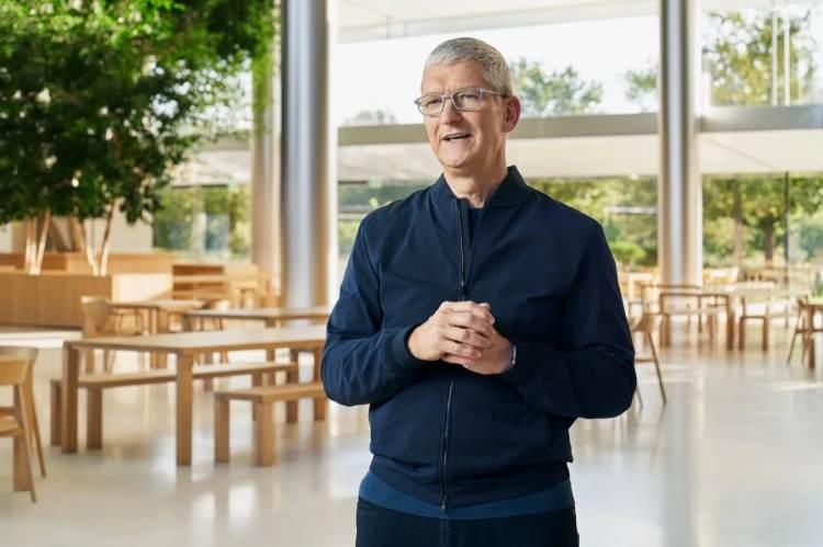 <p>Cook'un kendisinin Apple'da büyük bir hissesi var, ancak Apple'ın sahipleri çoğunlukla kurumsal yatırımcılardan oluşuyor.</p>
