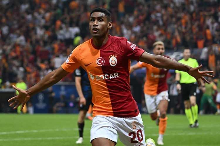 <p>SAĞ KANAT</p>
<p>Tete: 20 milyon euro</p>