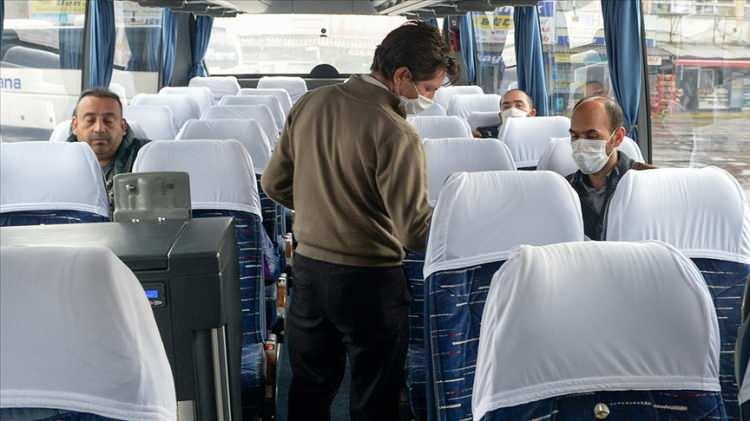 <p>Benzer şekilde, yurt içi uçuşlarda mayıs, yurt dışı uçuşlarda ise haziran online satışların en fazla yapıldığı aylar olarak dikkati çekti.</p>