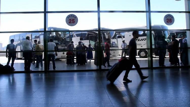 <p>En çok biletin satıldığı günler ise; 6 Şubat’ta yaşanan deprem felaketi sebebiyle otobüs yolculuklarında 11 Şubat, yurt içi uçuşlarda 13 Şubat oldu. </p>
