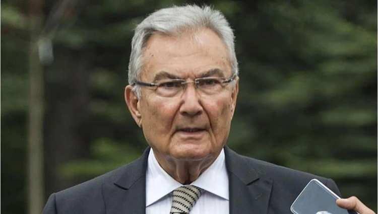 <p><strong>DENİZ BAYKAL</strong></p>
<p> </p>
<p>Eski CHP Genel Başkanı, Antalya Milletvekili Deniz Baykal, 84 yaşında Ankara'da hayatını kaybetti. Baykal, 11 Şubat 2023'te hayata gözlerini yumdu.</p>