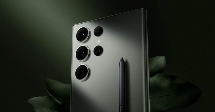 <p>3 -SAMSUNG GALAXY S23 ULTRA</p>
