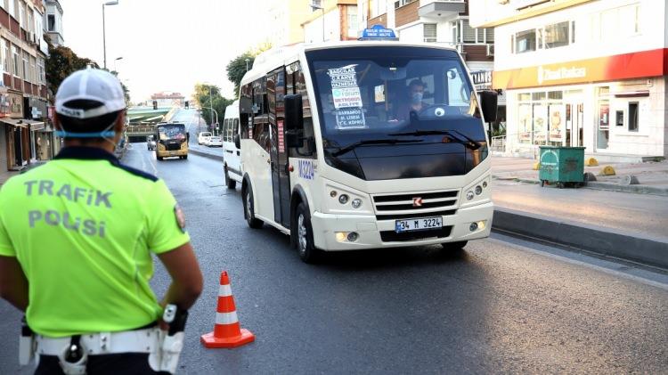 <p><strong>MİNİBÜS</strong></p>

<p> </p>

<p><strong>1-6 YAŞ ARASI - </strong>2535 TL'den 4016 TL'ye çıktı</p>

<p><strong>7-15 YAŞ ARASI -</strong> 1674 TL'den 2652 TL'ye çıktı</p>

<p><strong>16 YAŞ ÜSTÜ - </strong>817 TL'den 1294 TL'ye çıktı</p>
