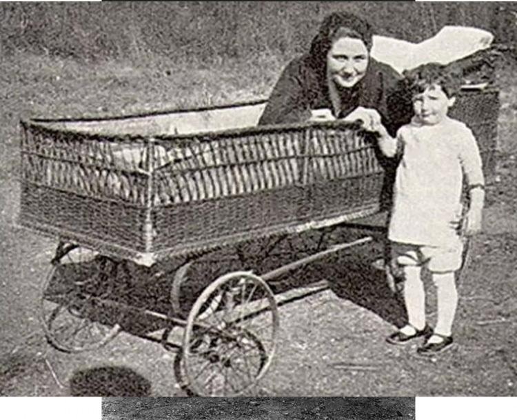<p>Tüberküloz hastası bir anne, pazar gününü ailesiyle geçirmek için hastane odasından ayrılmış. Fakat yatağından ayrılamıyor.</p>