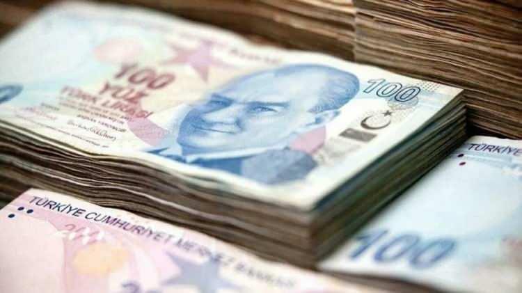 <p><strong>'YENİ ASGARİ ÜCRETİN ÜLKEMİZE HAYIRLI OLMASINI TEMENNİ EDİYORUM'</strong></p>
<p><strong>Yeni asgari ücretin başta çalışanlarımız olmak üzere ülkemize hayırlı olmasını temenni ediyorum. Enflasyonist bir dönemden geçerken, çalışanları mağdur etmemek için gösterilen çabayı takdirle karşılıyoruz. Ülkesi için çalışan sanayiciler ve ihracatçılar olarak ekonominin gerçekleri göz önünde bulundurularak işverenlerin üzerindeki yükün de göz ardı edilmemesinin çok önemli olduğunu söylememiz gerekiyor.</strong></p>