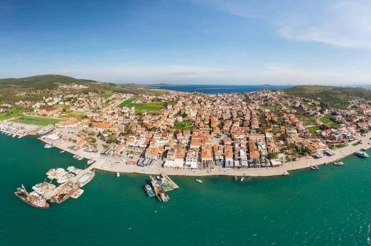 <p>Edremit, Balıkesi</p>
<p> </p>