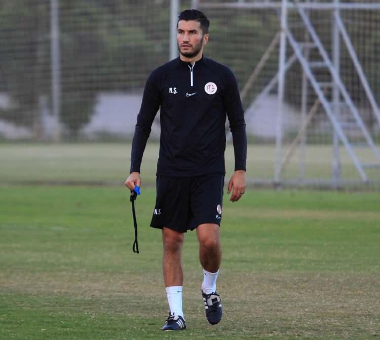 <p>Nuri Şahin - Antalyaspor</p>
