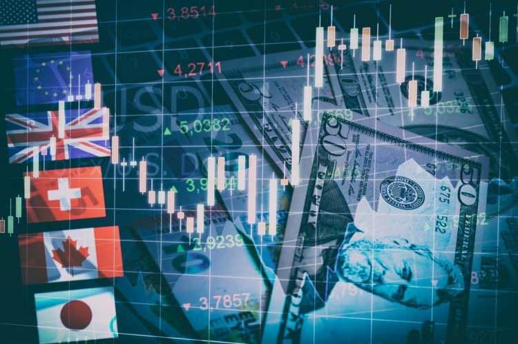 <p><strong>DÜNYA EKONOMİSİ KÜÇÜLDÜ</strong></p>
<p>Dünya Bankası (DB) verilerine göre, salgın önceki dönem olan 2019 yılında dünya ekonomisi yüzde 2,6 büyürken, 2020 yılında küresel ekonomi yüzde 3,1 küçüldü.</p>
<p>Bu ölçüde bir küçülmeyle dünyada yaşanmış en büyük ekonomik kriz olan 1929'daki Büyük Buhran'dan beri karşılaşılmamıştı.</p>
