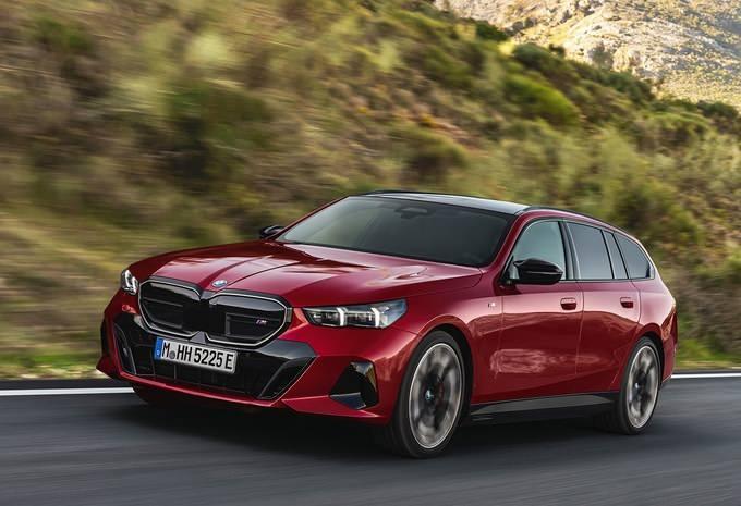 <p><strong><span style="color:#B22222">BMW I5 TOURING </span>| 2. ÇEYREK</strong></p>
<p> </p>