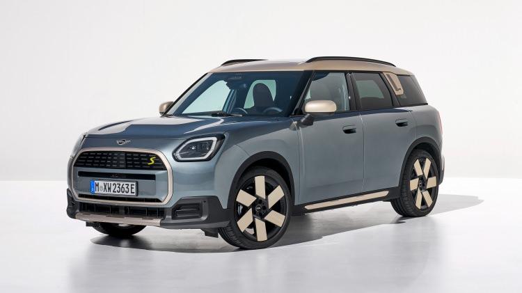 <p><strong><span style="color:#B22222">MINI COUNTRYMAN EV</span> | 1. ÇEYREK</strong></p>