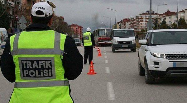 <p><strong>Şişli ilçesi (Kapama saati: 14.00)</strong><br />
Mim Kemal Öke Caddesi Vali Konağı Cad. kesişimi ile Abdi İpekçi Cad. dönüşleri arası. Abdi İpekçi Caddesi, Bostan Sokak, Atiye Sokak, Altın Sokak, Prof. Dr. Fevzi Fevzioğlu Sokak.</p>