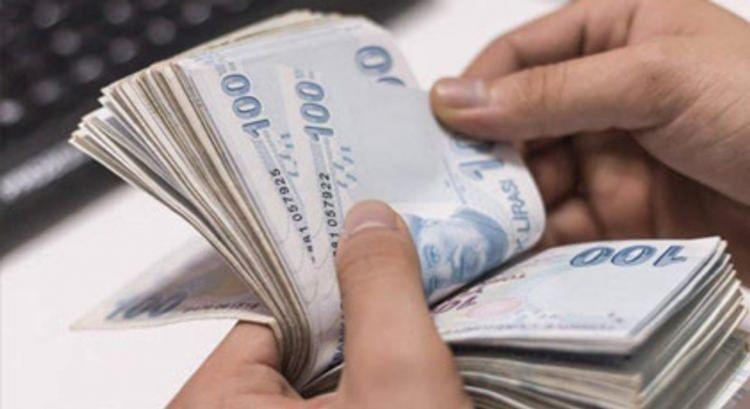 <p><strong>TARIMDA ÜRETİM PLANLAMASI BAŞLADI</strong></p>
<p><br />
Tarım bizim için önemli bir başlık. Üretim planlaması su miktarı ve toprağın yapısına göre olmalı. Su miktarına göre bitki deseni oluşturulmalı. Çölleşmeye doğru giden bir süreç var. Tarım Bakanlığı bu yönde ciddi hazırlık içinde.</p>