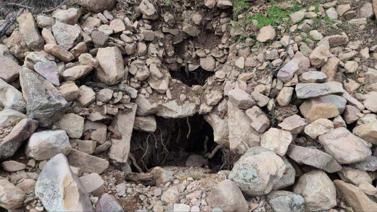 <p><strong>“Obruktan bir su çıktı, yaklaşık 1 ay simsiyah aktı”</strong><br />
</p>