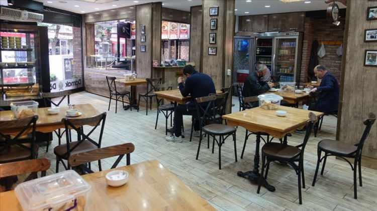 <p><span style="color:rgb(128, 0, 0)"><strong>FİYAT LİSTESİ İŞ YERLERİNİN GİRİŞ KAPISINA KONACAK</strong></span></p>
<p> </p>