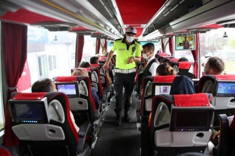 <p>Taşıtların konum, tarih ve saat bilgileri 2 dakikalık periyotlar halinde Bakanlığın "Ulaştırma Elektronik Takip ve Denetim Sistemi"ne (U-ETDS) elektronik ortamda iletilecek.</p>
