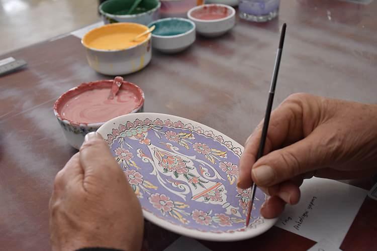 <p>KÜTAHYA<br />
Kütahya Çinisi</p>
