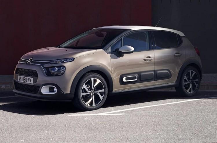 <p><strong>CİTROEN C3</strong></p>
<p> </p>
<p>Citroen C3 FEEL 1.2 PureTech 83 hp - 5 İleri Manuel</p>
<p> </p>
<p>Aralık fiyatı: 825.200 TL</p>