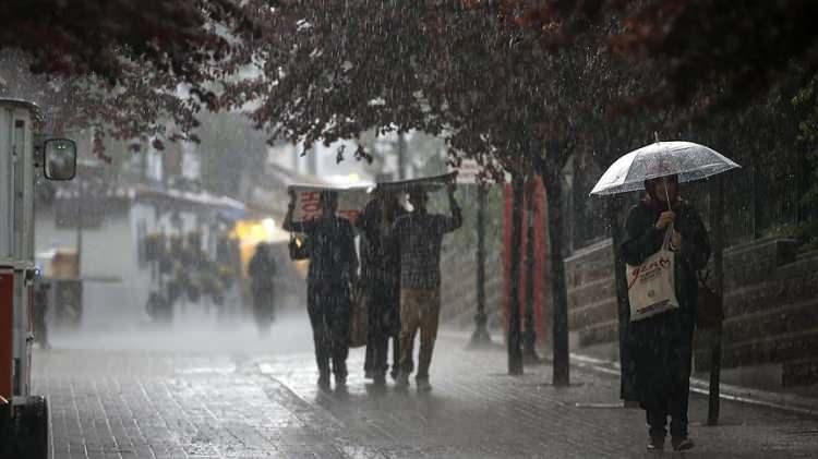 <p><strong>HAFTALIK TAHMİN YAYINLANDI</strong></p>
<p>Meteoroloji, 29 Aralık 2023 ile 4 Ocak 2024 tarihlerini kapsayan haftalık tahmin haritasını yayınladı.</p>