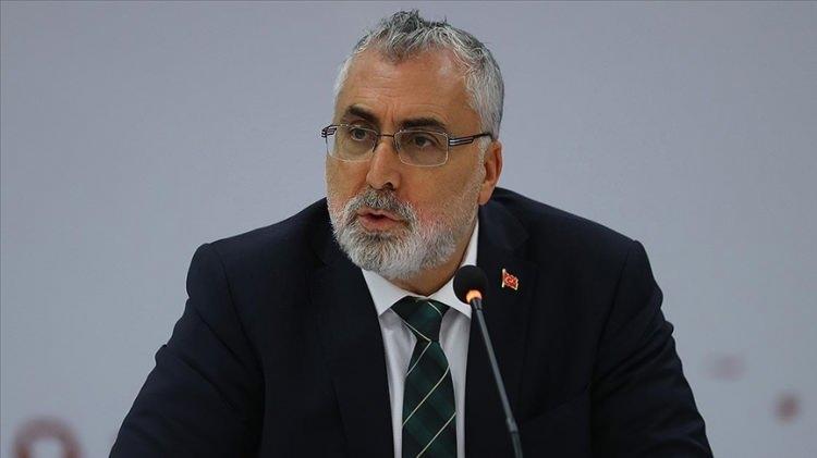 <p><strong>Yeni Bakan Vedat Işıkhan oldu</strong></p>