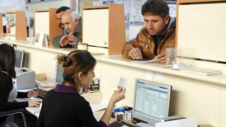 <p>EN DÜŞÜK MEMUR MAAŞI: 33,025 TL</p>
