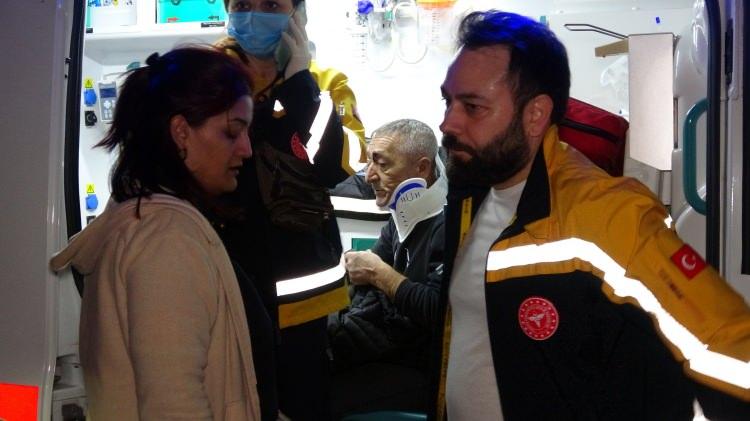 <p>Kazada otomobil sürücüsü Mehmet Y. ile yolcular Cuma Yurdakul, Fedai Gümüş, Ebru Gümüş ve Muzaffer Gümüş yaralandı.</p>
