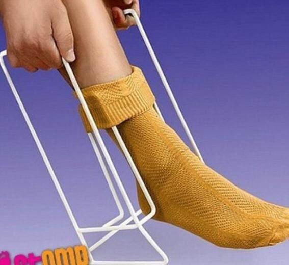 <p><span style="color:#800000"><strong>ÇORAP GİYDİRİCİ</strong></span></p>
