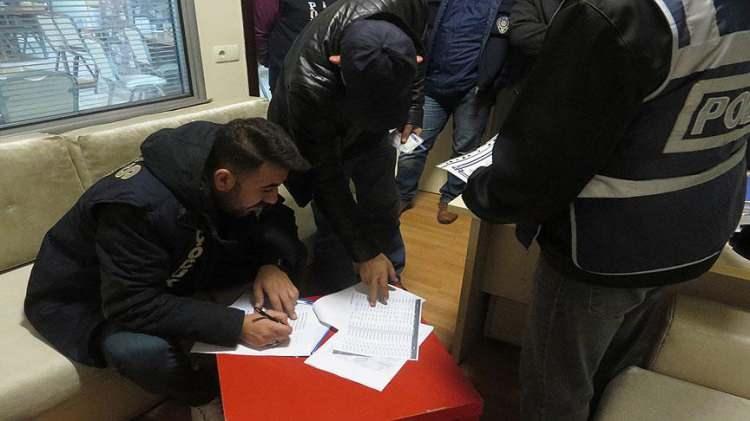 <p><strong>Denetim yapılmazsa ka&ccedil;ak olarak g&uuml;nl&uuml;k kiraya verilmesi devam edecektir. Ka&ccedil;ak g&uuml;nl&uuml;k kiralama devlete, apartman sakinlerine, sekt&ouml;r temsilcilerine zarar verecektir"</strong> diye konuştu.</p>
