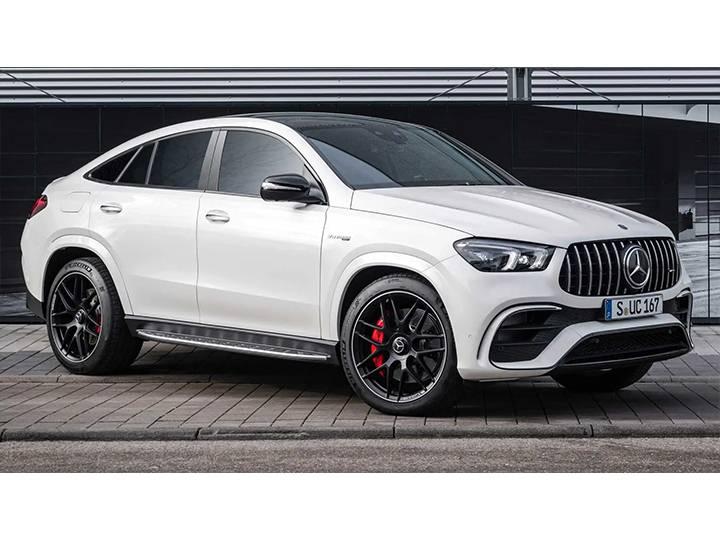 <p> Mercedes GLE Serisi arka koltukta boyun incinme riskiyle karşımıza çıkarken Lincoln Aviator'un arka koltuğunda oturan kukla, gereğinden daha fazla sarsıldı.</p>
