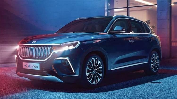 <p><strong>TOGG ZİRVEYİ BIRAKMADI</strong></p>
<p> </p>
<p>2023 yılında en çok satılan elektrikli otomobillere baktığımızda Togg'un devraldığı zirveyi bir daha bırakmadığını görüyoruz. Aralık ayında 6 bin 11 adet teslimat gerçekleştiren Togg, 19 bin 583 adetlik satışla 1. sırada. </p>
<p> </p>