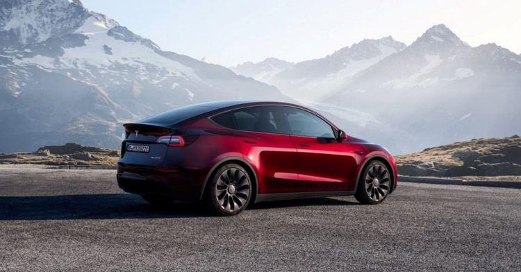 <p><strong>14 - TELSA MODEL Y</strong></p>
<p> </p>
<p>- Tesla Model Y 12 bin 150 adet satış gerçekleştirdi.</p>