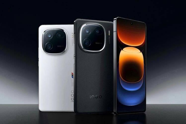 <p><strong>4) IQOO 12, SNAPDRAGON 8 GEN 3, 16GB+1TB</strong></p>
<p> </p>
<p>2,179,003 puan</p>