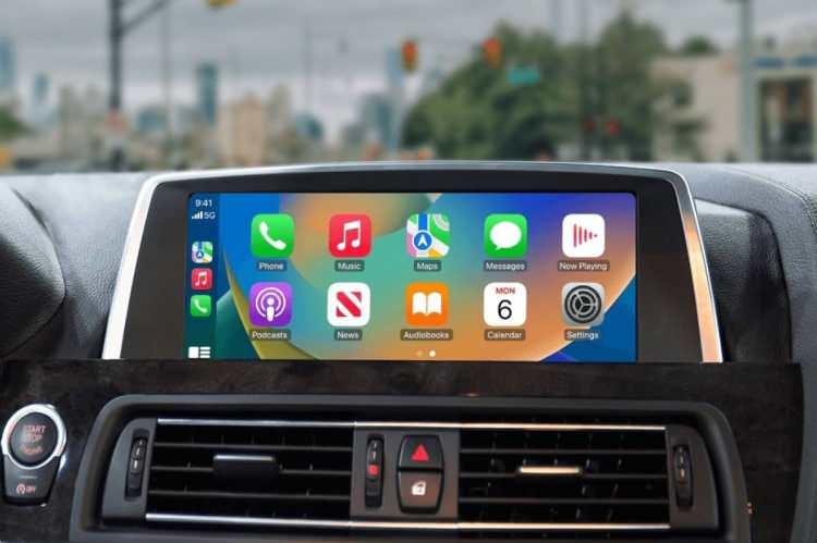 <p>2024'te piyasaya sürülmesi planlanan bu gelişmiş CarPlay, daha derin entegrasyon, birden fazla ekran, özel bir FM radyo uygulaması ve her araç modeline göre uyarlanmış özelleştirilebilir arayüzler vaat ediyor.</p>

<p> </p>

<p>Yine de bunun diğer lüks otomobil markaları için geçerli olup olmayacağından emin değiliz.</p>
