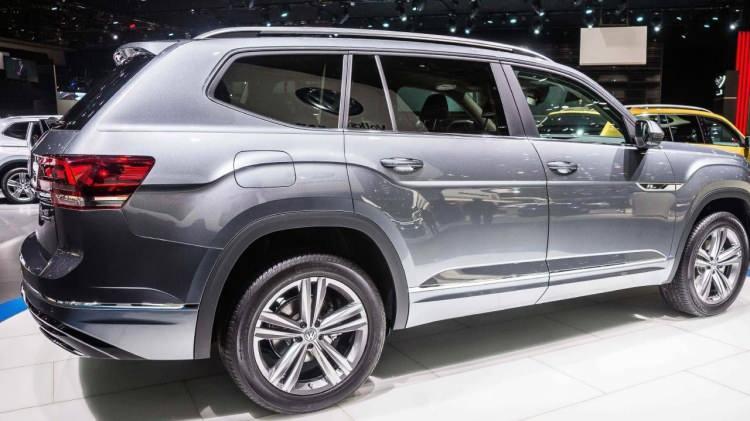 <p><strong>19 - VOLKSWAGEN TİGUAN</strong><br />
<br />
Volkswagen Tiguan 8 bin 654 adetlik satış gerçekleştirdi.</p>