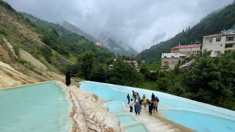 <p><strong>10-GİRESUN</strong></p>

<p>Gen&ccedil; n&uuml;fus oranı: Y&uuml;zde 13,3</p>
