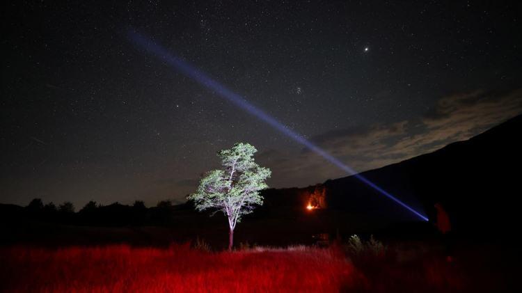 <p>Quadrantid meteor yağmuru, havanın açık olduğu bölgelerde Türkiye`den de izlenebilecek.</p>