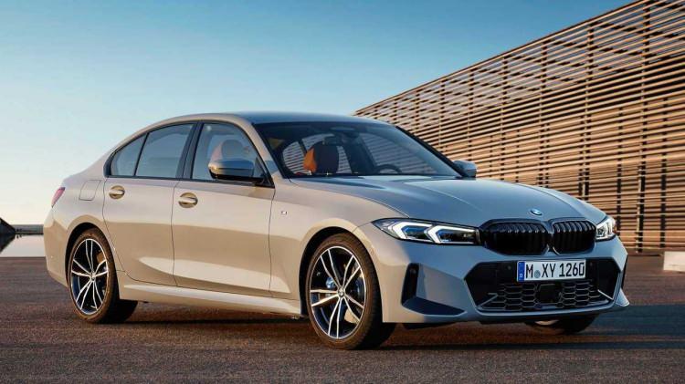 <p><strong>9) BMW 3 SERISI | 35 BİN 370 </strong></p>