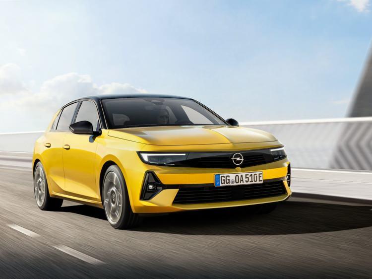 <p><strong>7) OPEL ASTRA | 40 BİN 640</strong></p>