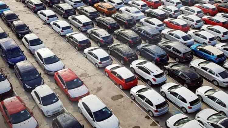 <p><strong>En yavaş satılan marka ise 70 günlük satış hızıyla BMW olarak belirlendi.</strong></p>
