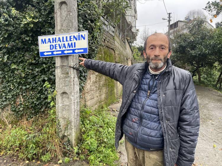<p>Rize’nin Ardeşen ilçesine bağlı Çiftekavak mahallesinde tek şeritli yoldan dolayı sürekli sorun yaşanınca alternatif bir yol yapıldı.</p>