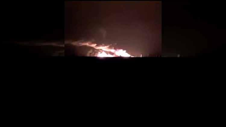 <p>AFP haber ajansı “Türkiye, Irak ve Suriye'deki 'terör hedeflerini' bombaladı” başlığı ile verdiği haberde Savunma Bakanlığı’nın açıklamalarına yer verdi. Amerikan Associated Press (AP) haber ajansı, Irak'ın kuzeyindeki Türk askeri üssünü hedef alan saldırıda dokuz askerin şehit olmasından bir gün sonra, Türkiye'nin güney komşuları Irak ve Suriye'de hava saldırıları başlattığını yazdı.</p>